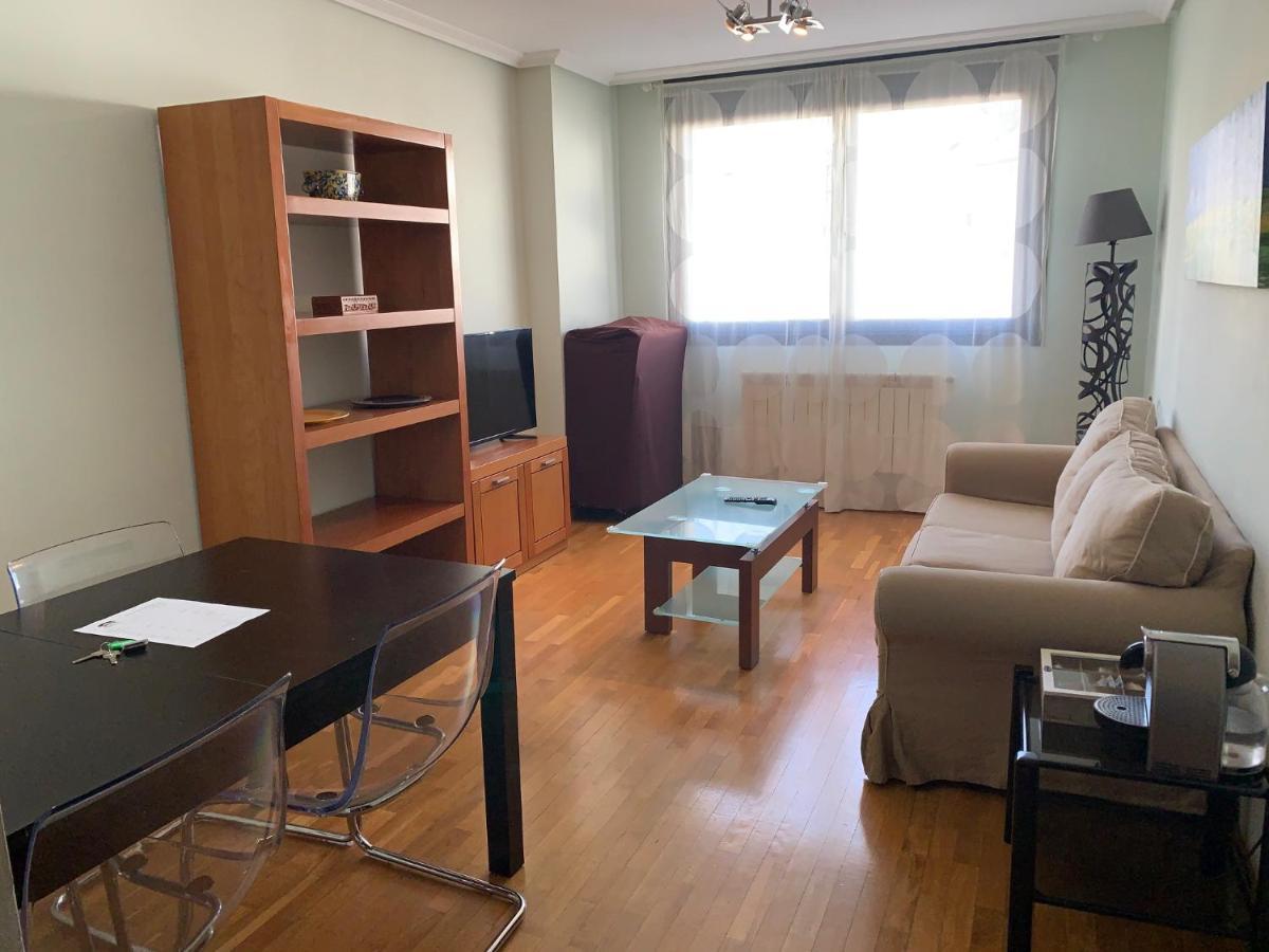 Apartamentos Confortarte Овьедо Экстерьер фото